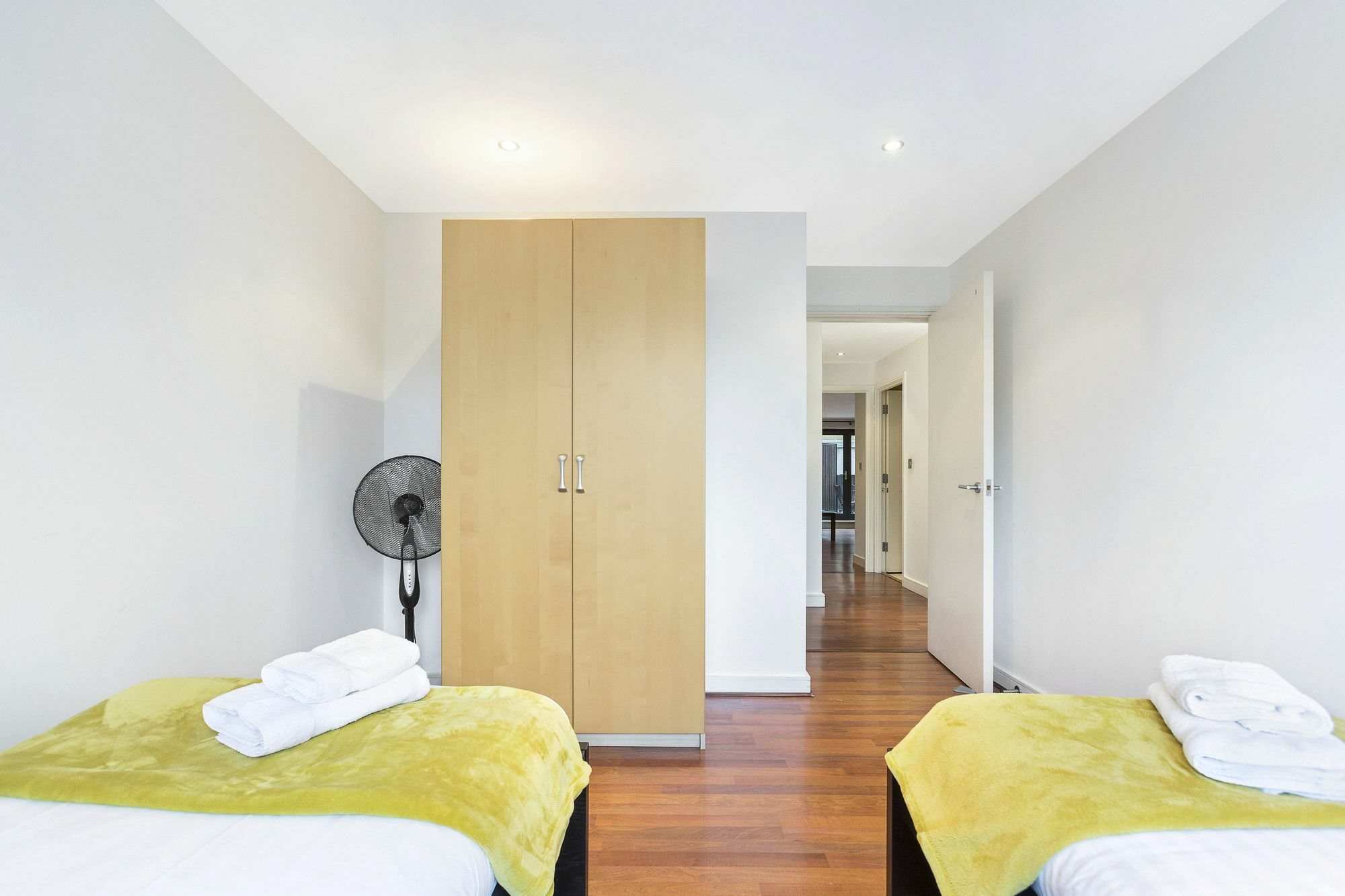 Club Living - Regents Park & Euston Apartments London Exterior photo