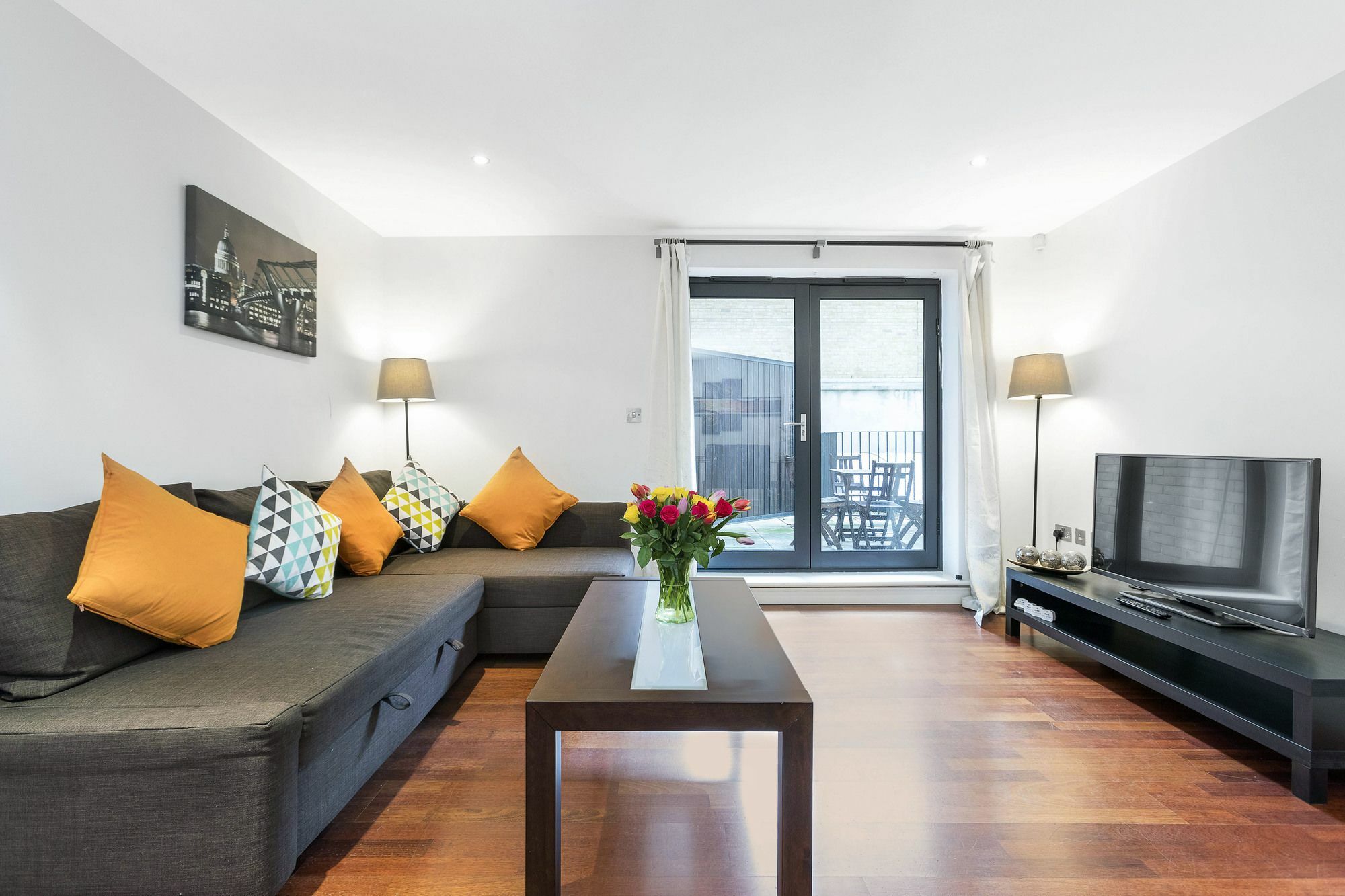 Club Living - Regents Park & Euston Apartments London Exterior photo